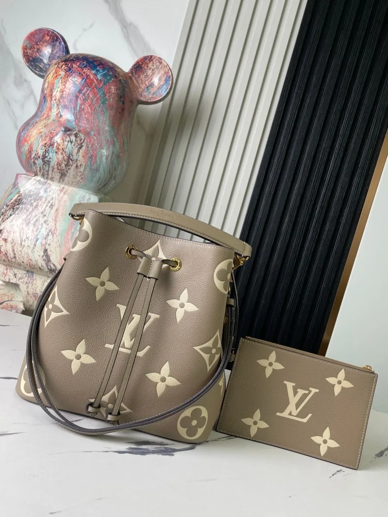 Alternative view of LV Bucket Bags-66