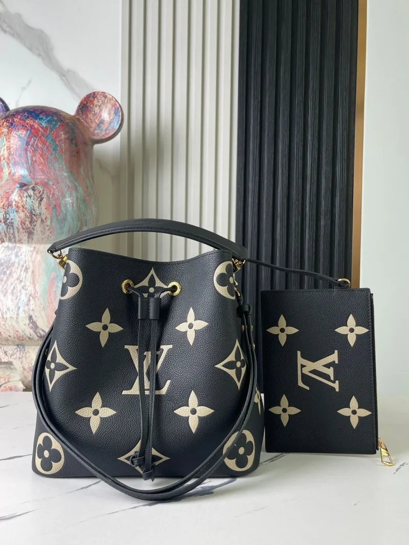 LV Bucket Bags-67