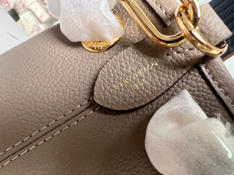 LV Bucket Bags-69 - Image 5