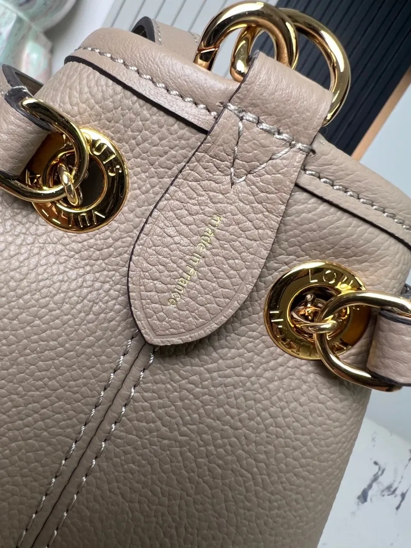 LV Bucket Bags-69 - Image 6