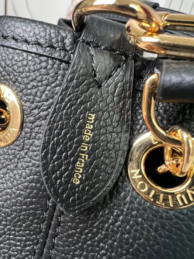 Alternative view of LV Bucket Bags-70