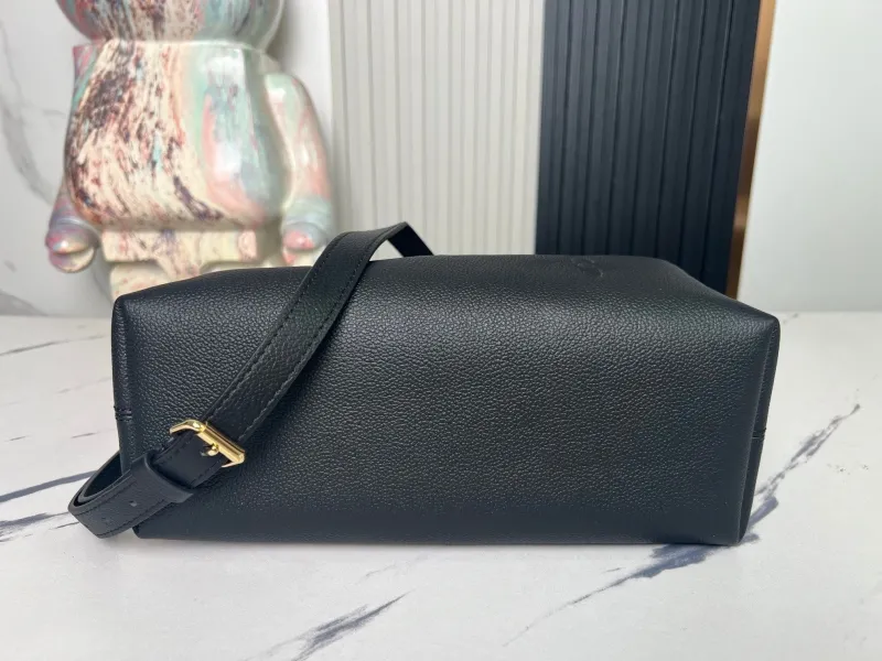 LV Bucket Bags-70 - Image 9