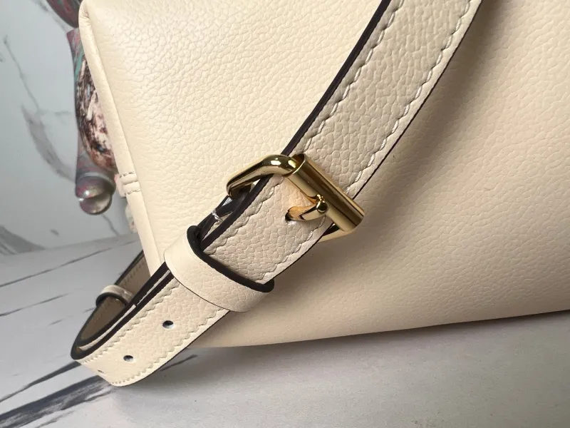 LV Bucket Bags-71 - Image 10