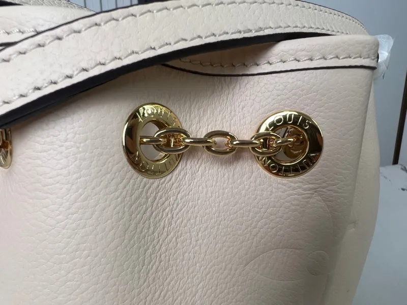 LV Bucket Bags-71 - Image 12