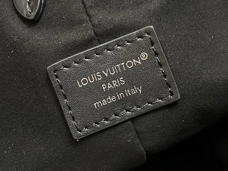LV Bucket Bags-74 - Image 4