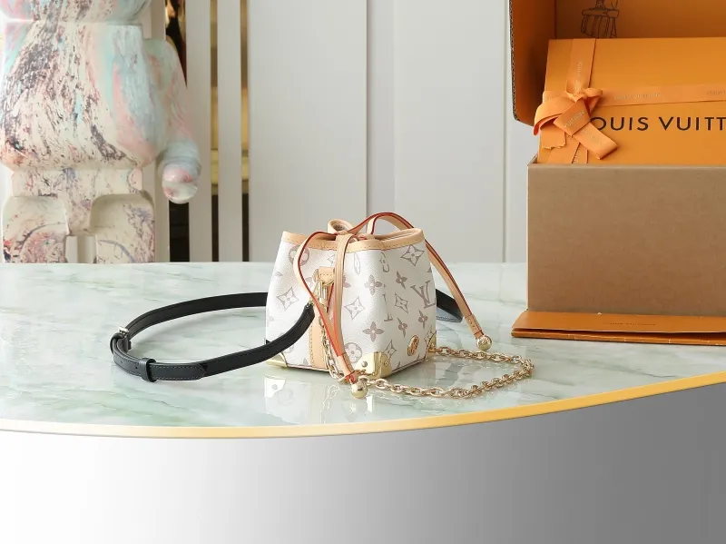 LV Bucket Bags-76 - Image 4
