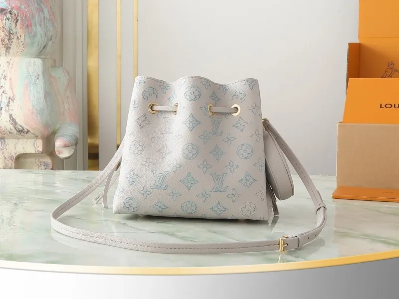 LV Bucket Bags-77 - Image 4