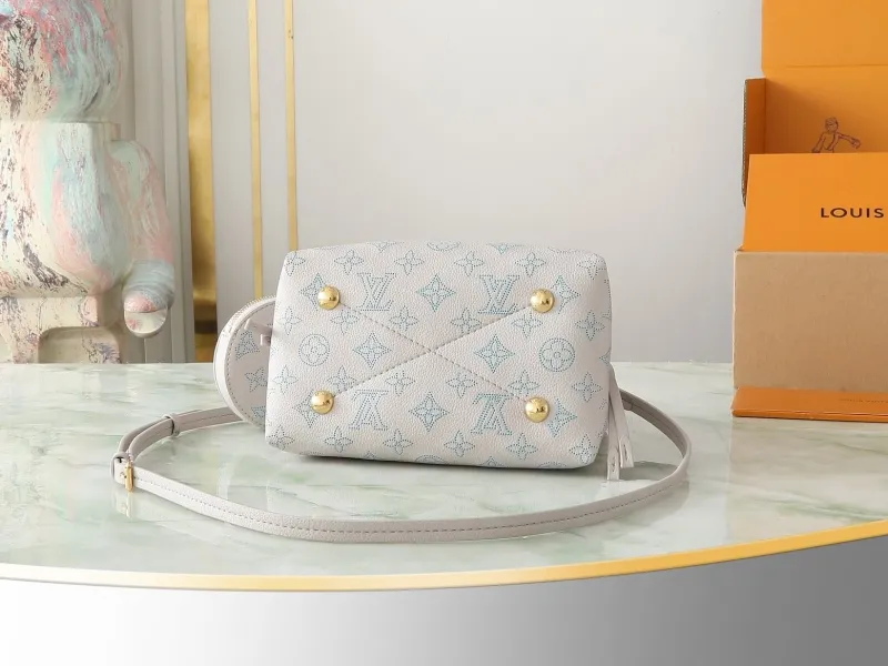 LV Bucket Bags-77 - Image 8