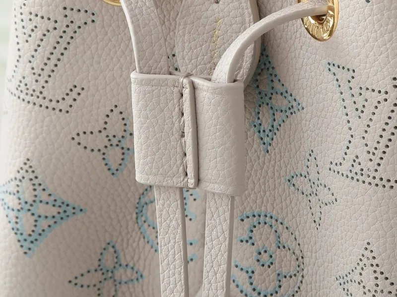 LV Bucket Bags-77 - Image 10