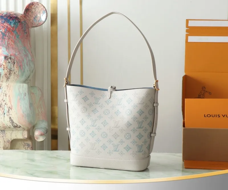 LV Bucket Bags-78 - Image 7