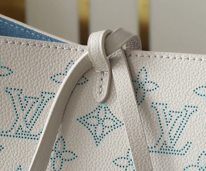 LV Bucket Bags-78 - Image 9