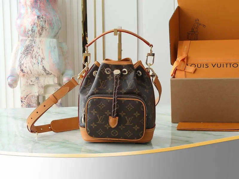 LV Bucket Bags-80