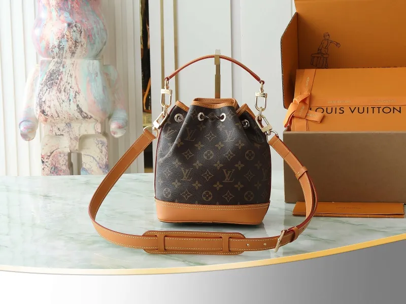 LV Bucket Bags-80 - Image 6