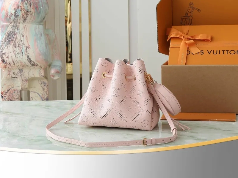 LV Bucket Bags-82 - Image 6