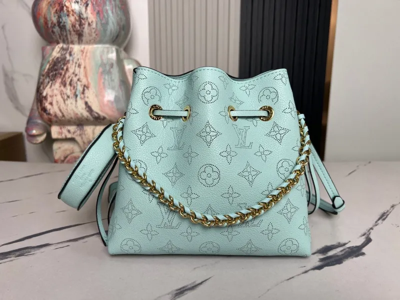 LV Bucket Bags-84