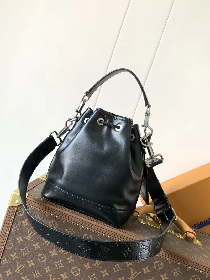 Alternative view of LV Bucket Bags-85