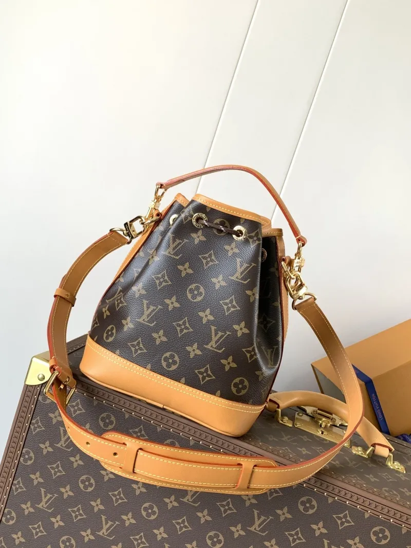 LV Bucket Bags-89 - Image 3