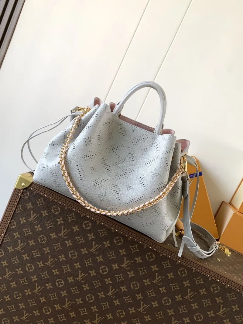 LV Bucket Bags-90