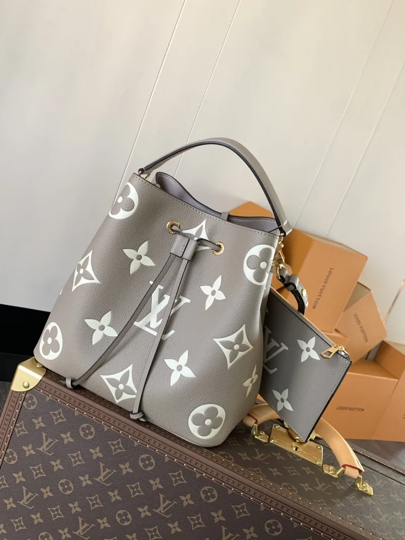 LV Bucket Bags-95