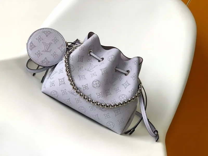 LV Bucket Bags-99
