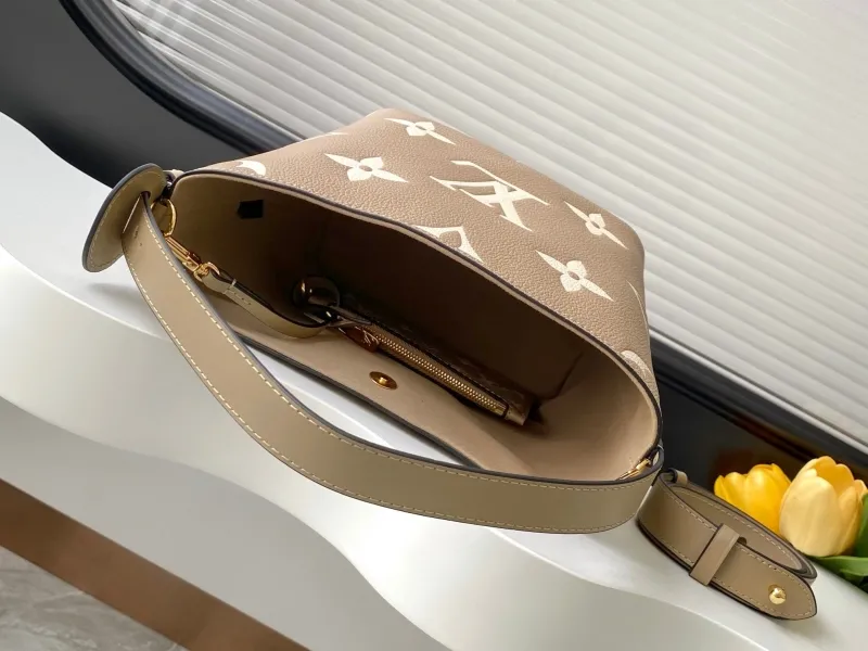 LV Bucket Bags-102 - Image 9