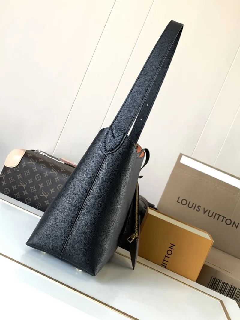 Alternative view of LV Bucket Bags-105