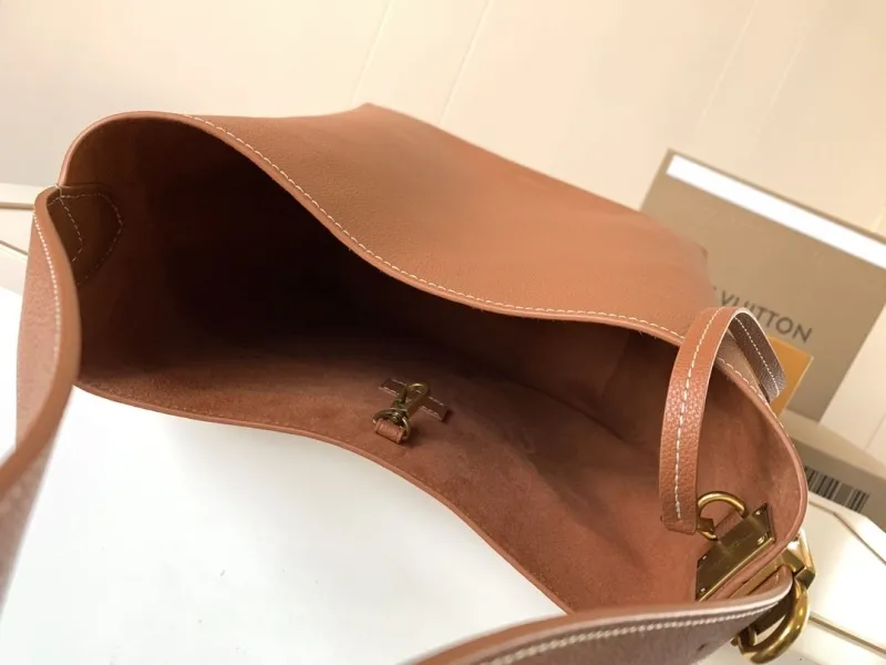 LV Bucket Bags-108 - Image 8
