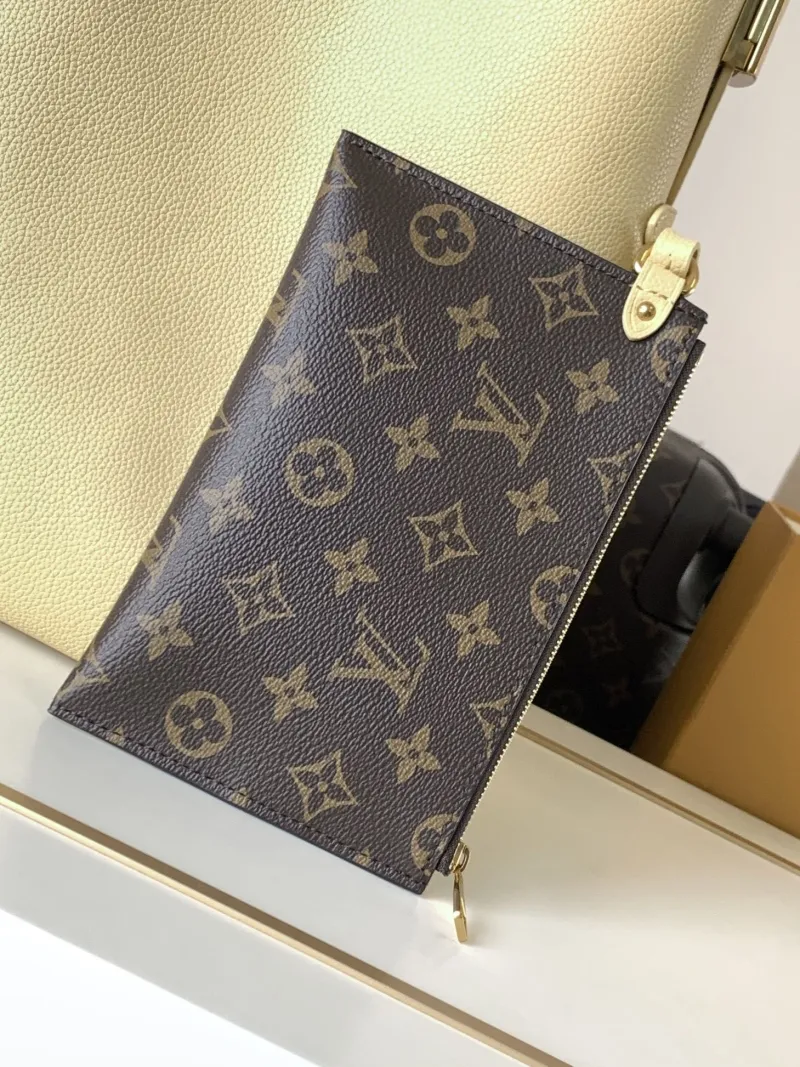 LV Bucket Bags-109 - Image 6