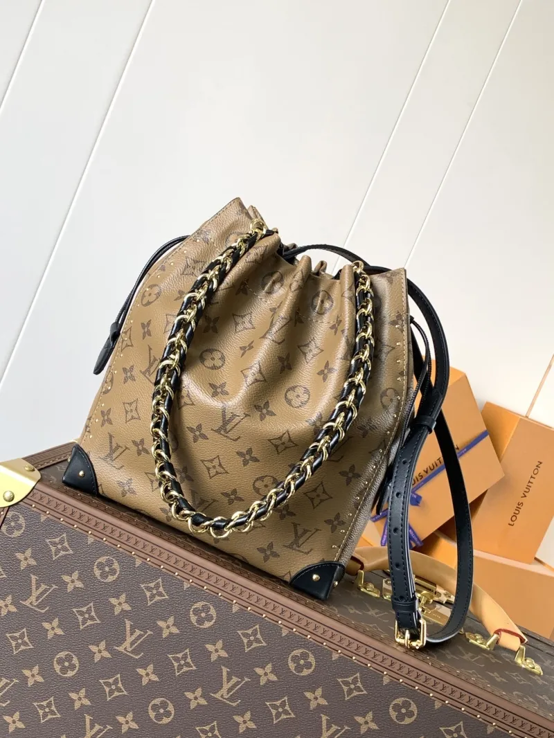 LV Bucket Bags-124