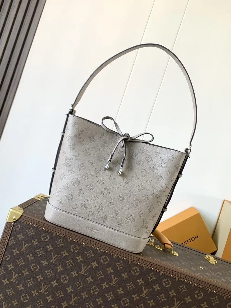 LV Bucket Bags-127
