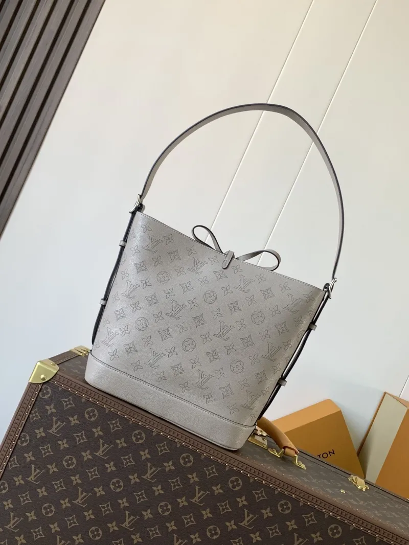 LV Bucket Bags-127 - Image 3