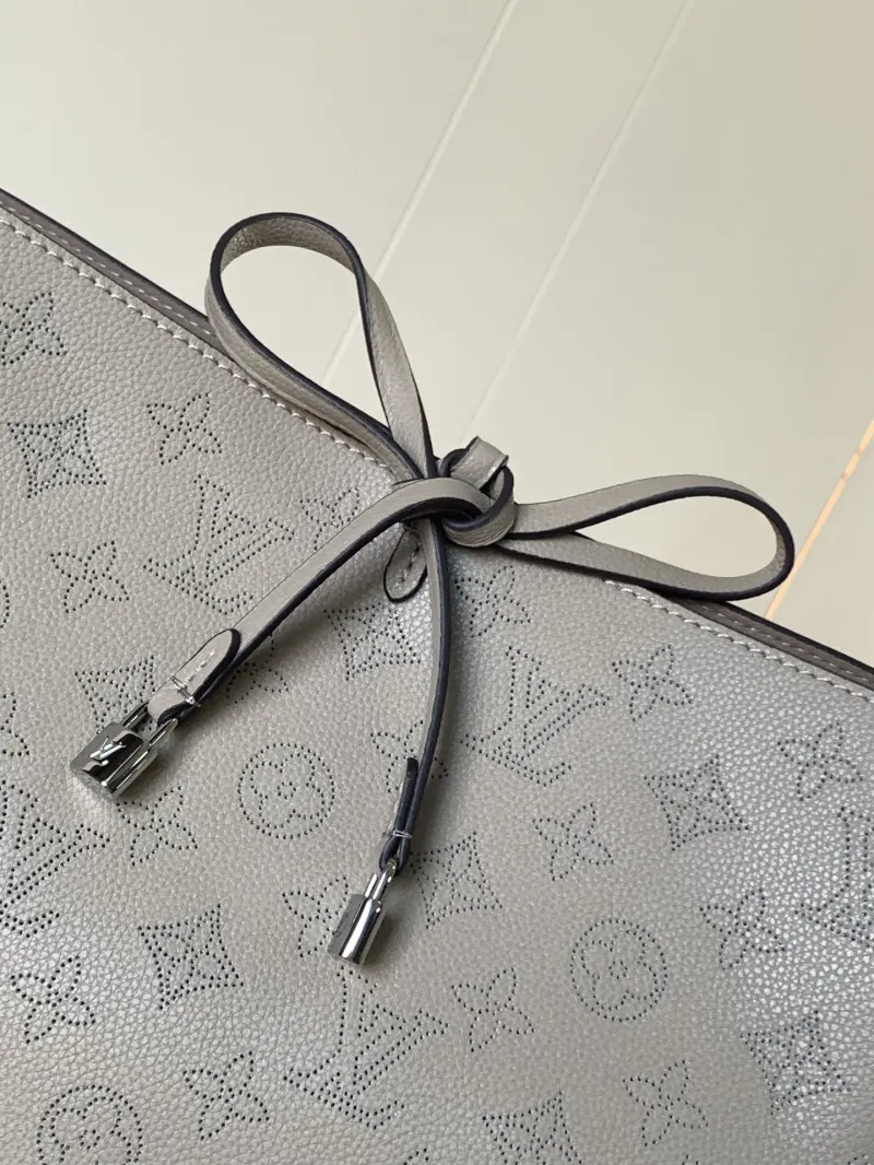 LV Bucket Bags-127 - Image 6