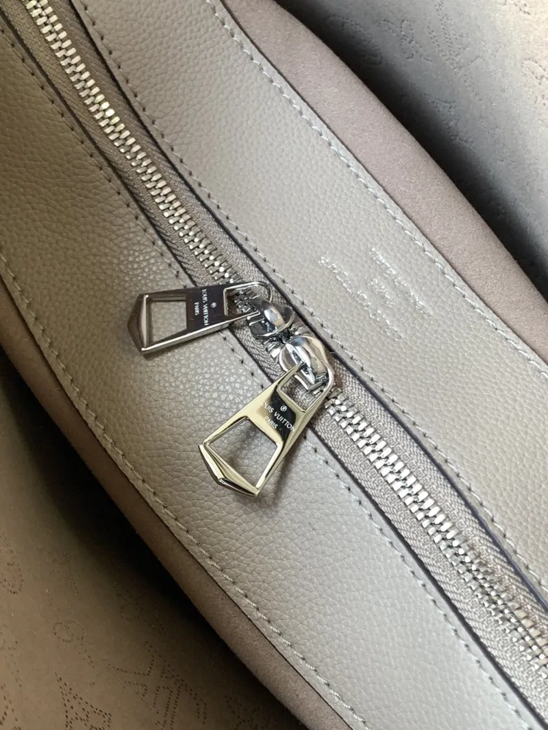 LV Bucket Bags-127 - Image 9