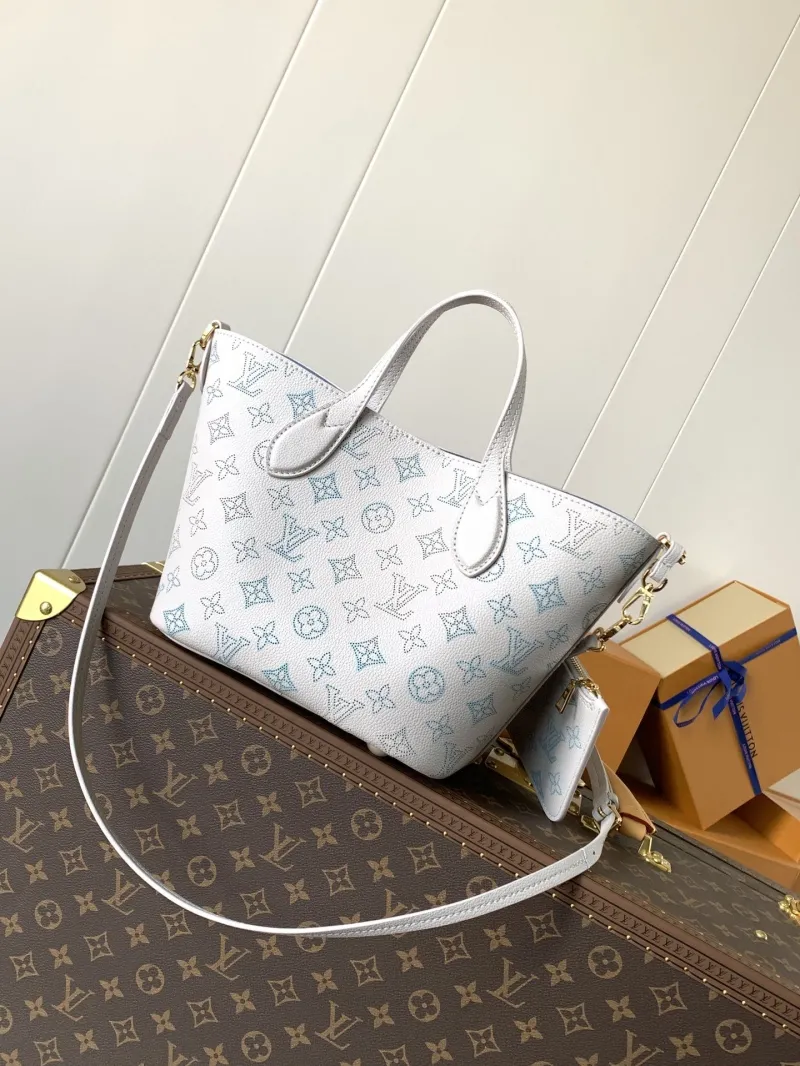 Alternative view of LV Bucket Bags-130