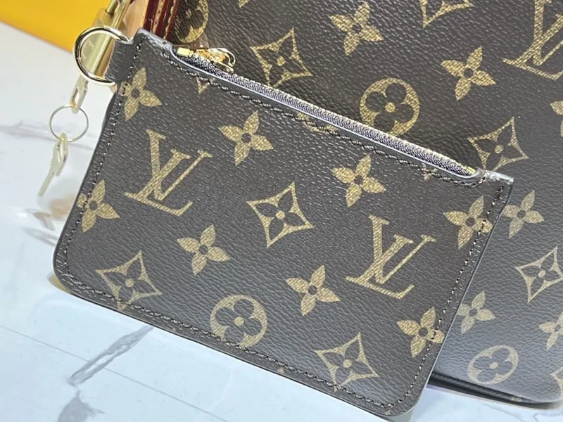LV Bucket Bags-132 - Image 7