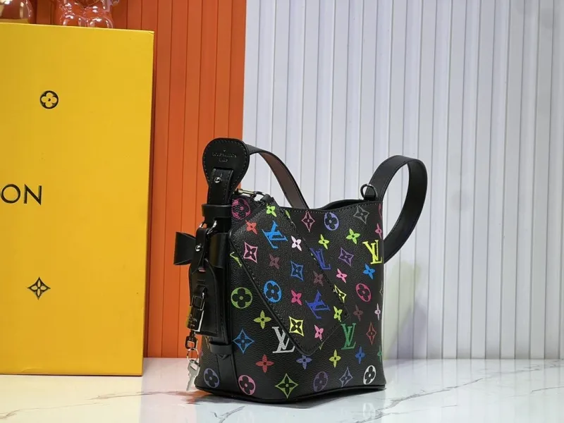 Alternative view of LV Bucket Bags-133