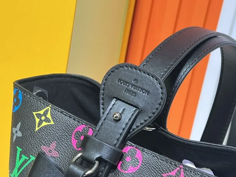 LV Bucket Bags-133 - Image 8