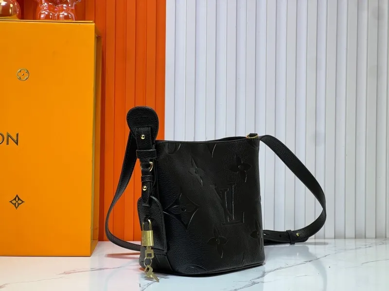 Alternative view of LV Bucket Bags-135