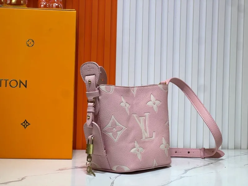 Alternative view of LV Bucket Bags-136