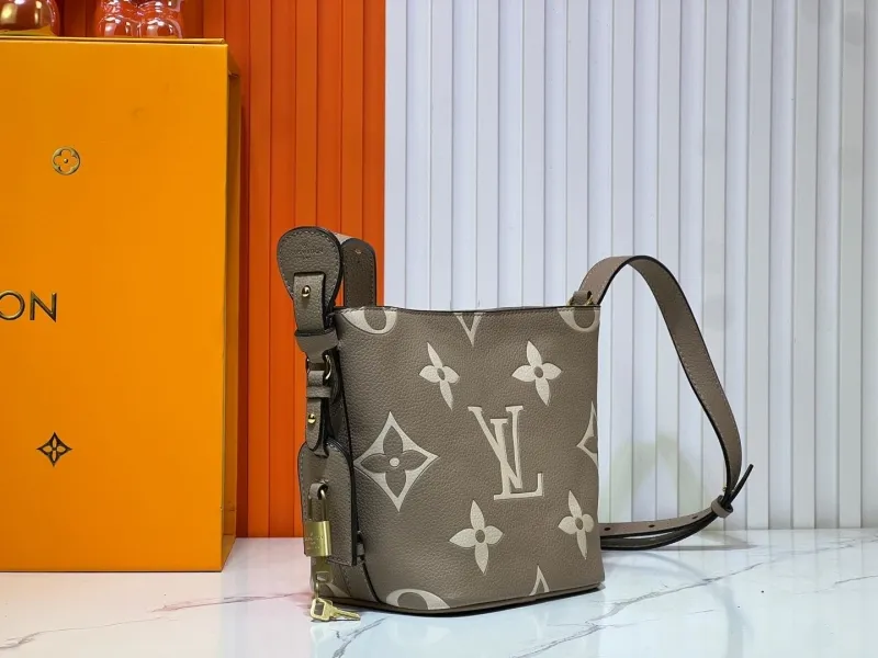 Alternative view of LV Bucket Bags-137