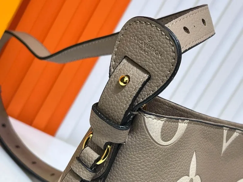 LV Bucket Bags-137 - Image 6