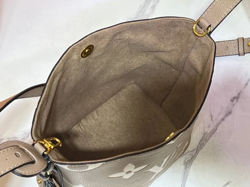LV Bucket Bags-137 - Image 9