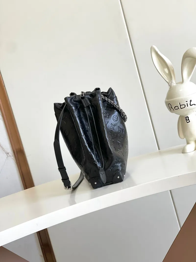 Alternative view of LV Bucket Bags-141