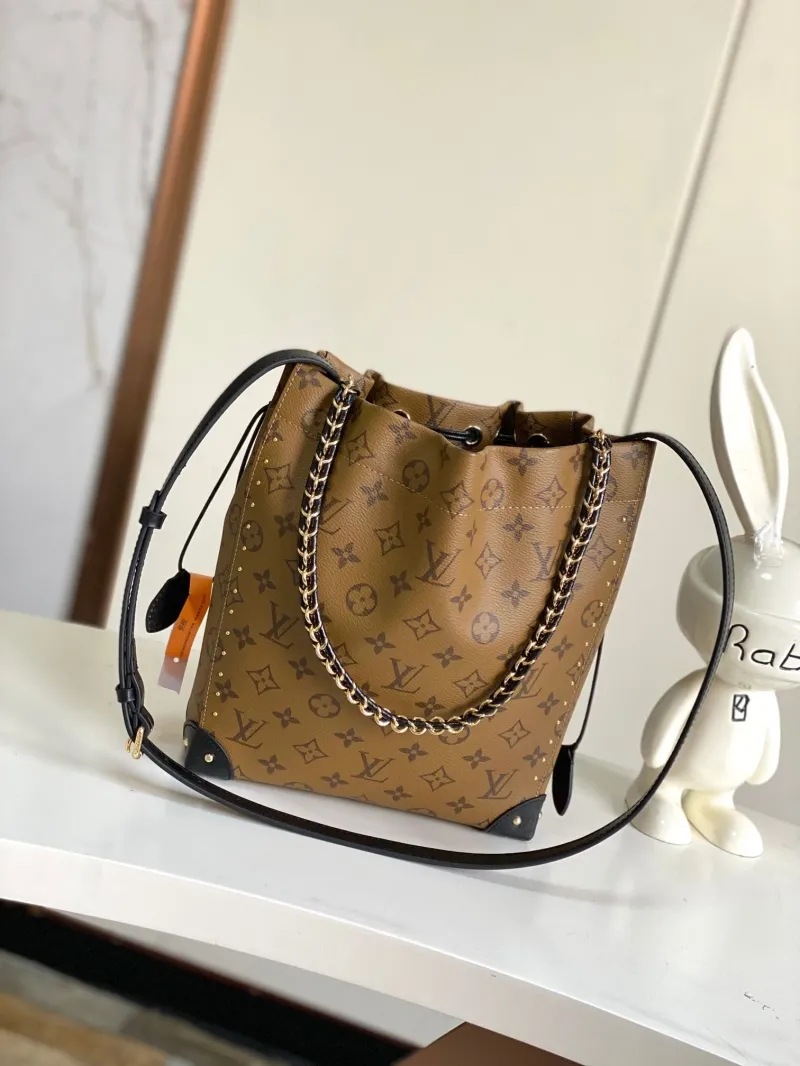 LV Bucket Bags-142