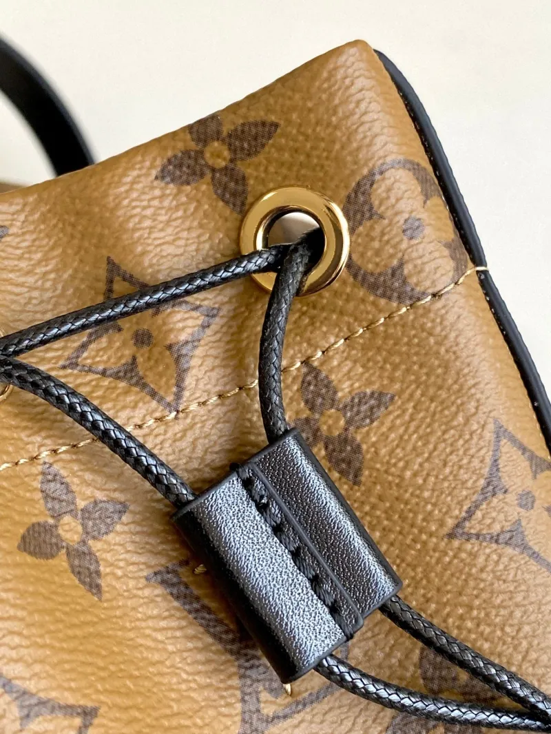 LV Bucket Bags-142 - Image 6