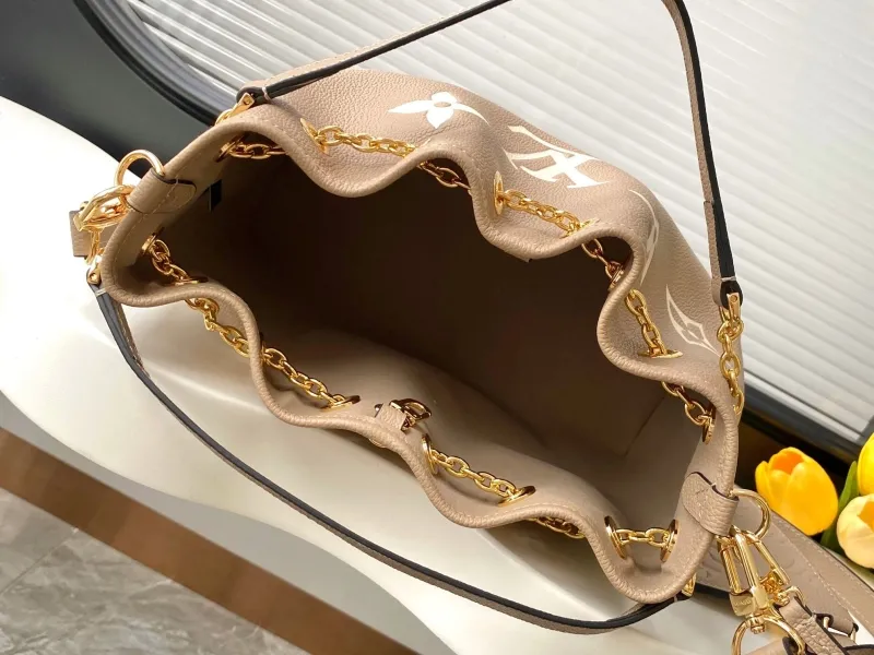 LV Bucket Bags-146 - Image 8