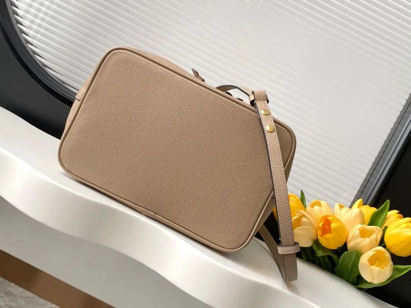 LV Bucket Bags-148 - Image 4