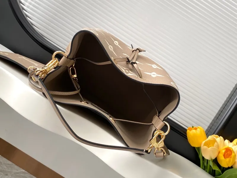 LV Bucket Bags-148 - Image 8