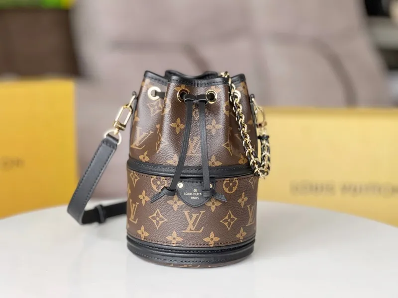 LV Bucket Bags-152