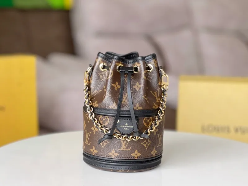 Alternative view of LV Bucket Bags-152